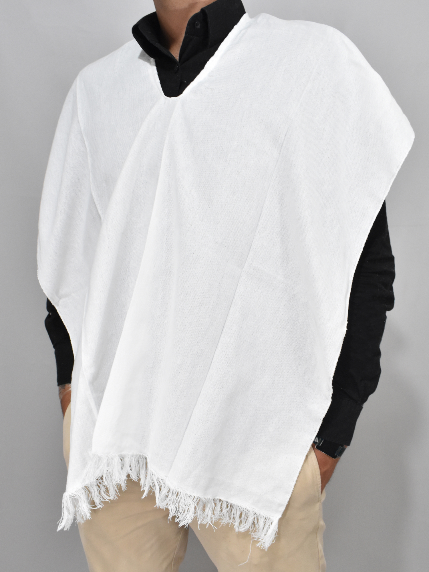 Cap (Poncho) White - Image 2